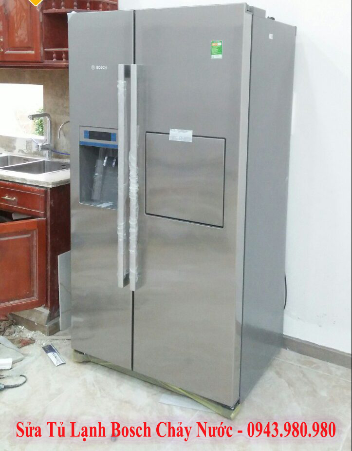 Thợ sửa tủ lạnh bosch bị chảy nước tại nhà
